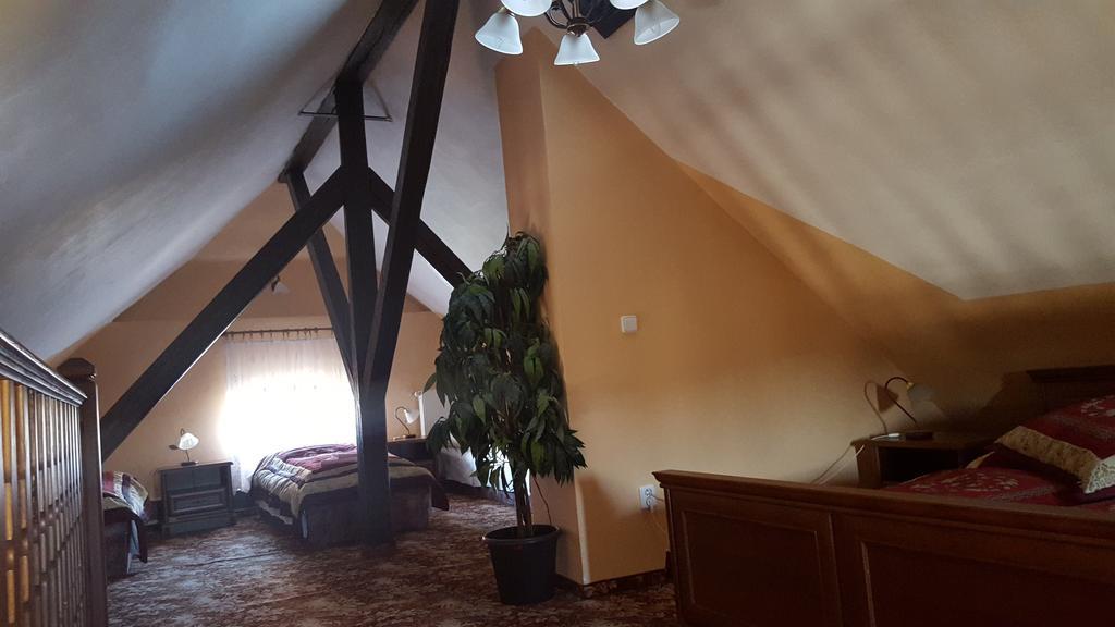 Hotel Global Соколов Екстериор снимка